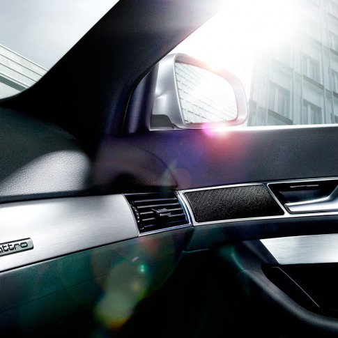 Transportation - Interiorfoto Audi A6 Tuere mit Lens Flare